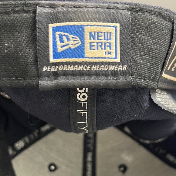 New Era Navy NY Logo Cap with World Series Patch - Picture 7 of 9